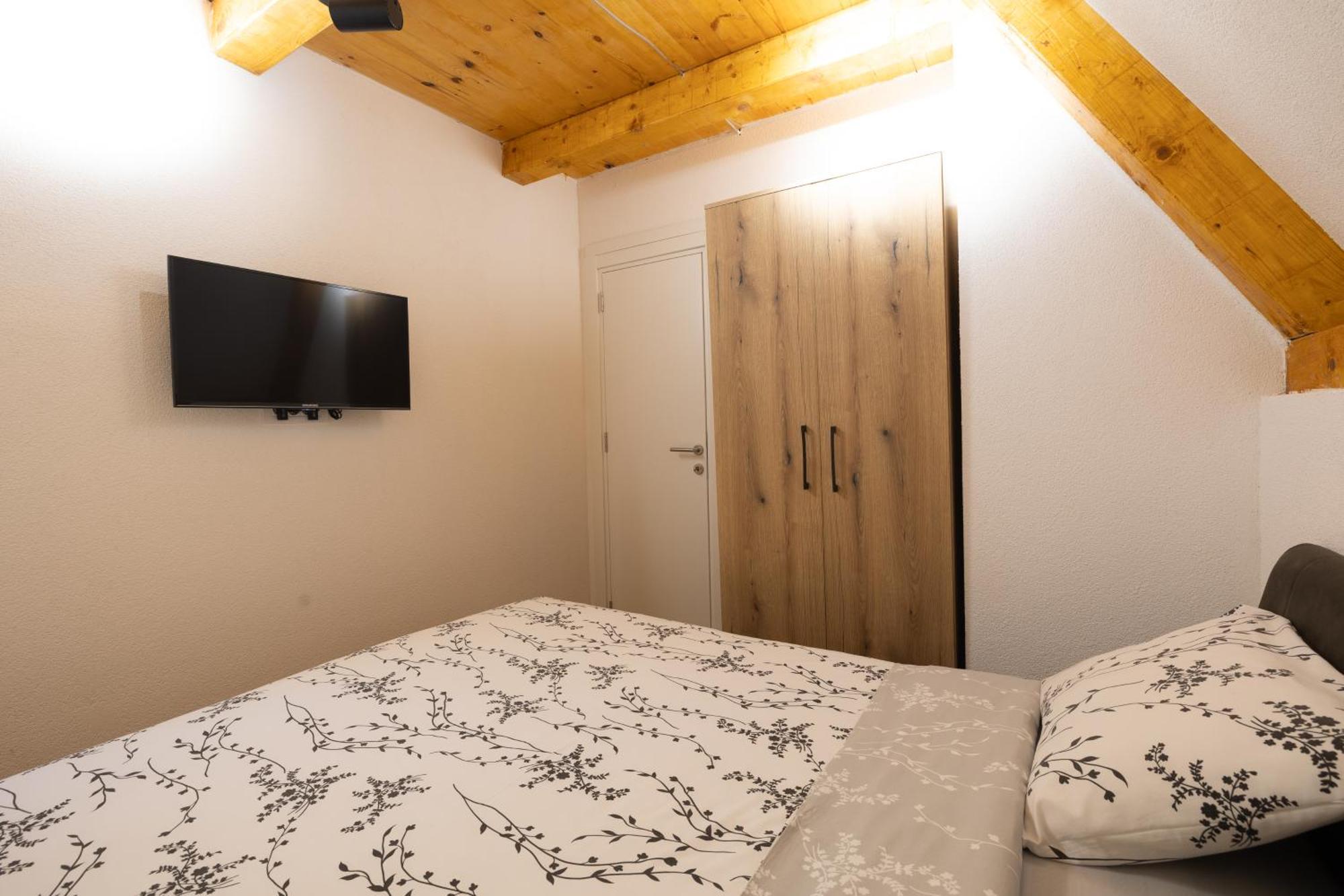 Vukova Dolina Apartments Цетине Экстерьер фото