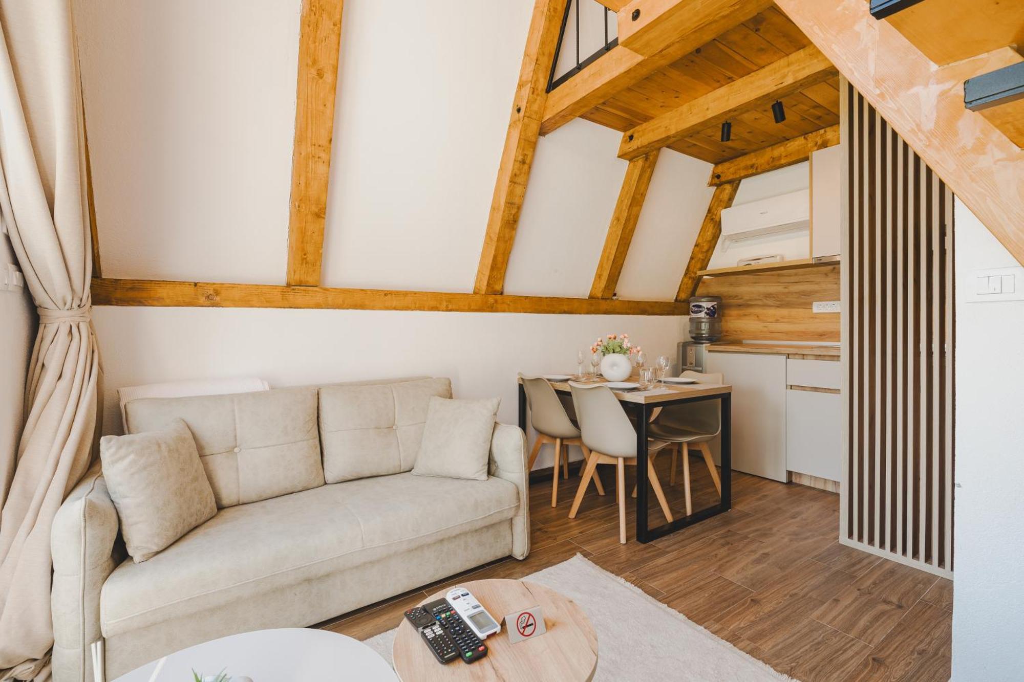Vukova Dolina Apartments Цетине Экстерьер фото